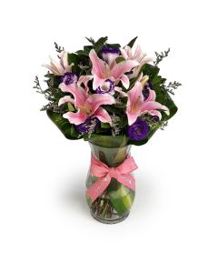 Classic Lilies flower arrangement